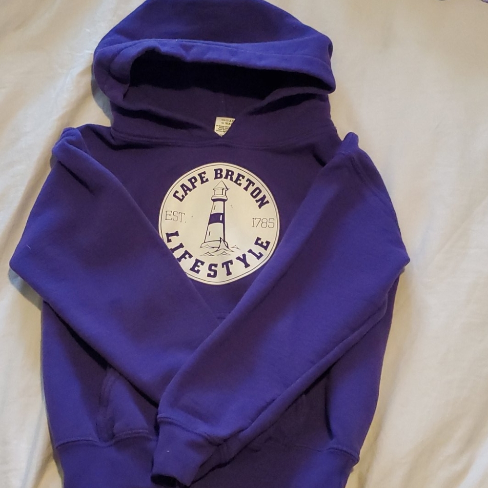 Girls sweater